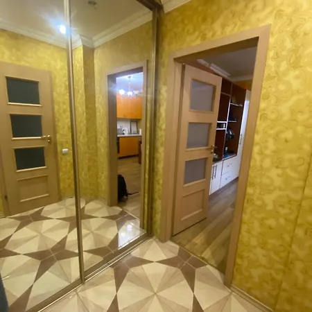 Apartment подобово *
